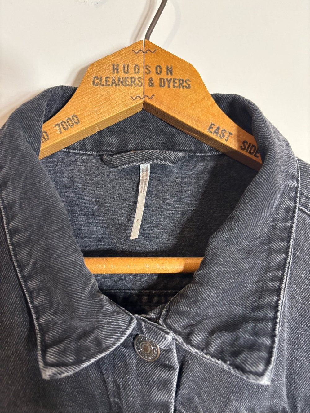 Free People Black Denim Jean Jacket Utility Cropped Small - Picture 2 of 6
